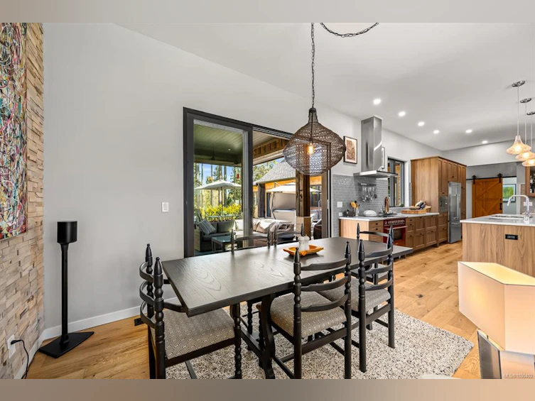 4615 E Thompson Clarke Drive, Bowser/Deep Bay, BC, V0R 1G0 - 25