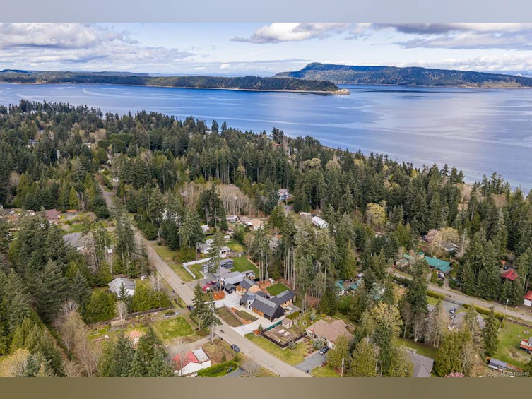 4615 E Thompson Clarke Drive, Bowser/Deep Bay, BC, V0R 1G0 - 77