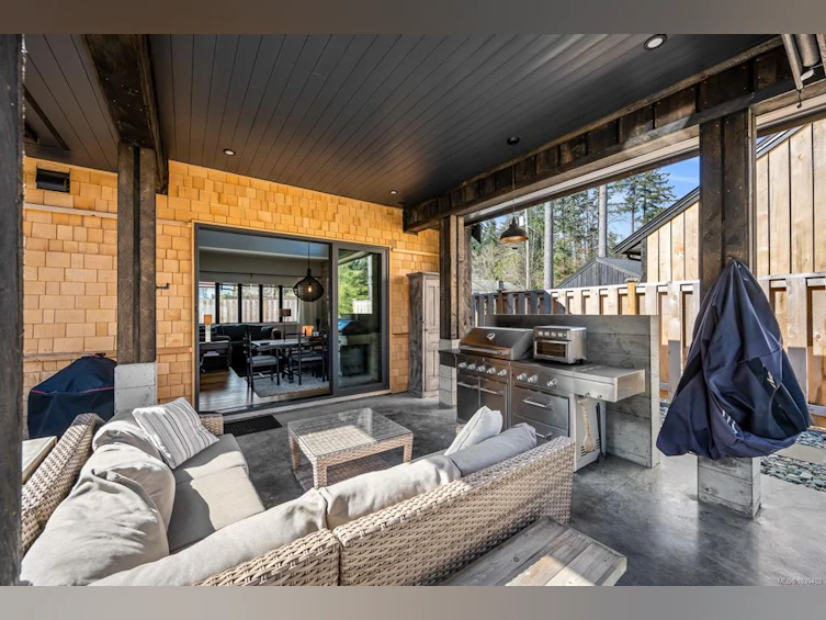 4615 E Thompson Clarke Drive, Bowser/Deep Bay, BC, V0R 1G0 - 52
