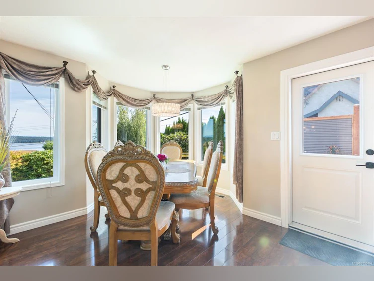 392 Carnegie Street, Campbell River, BC, V9W 2J5 - 46