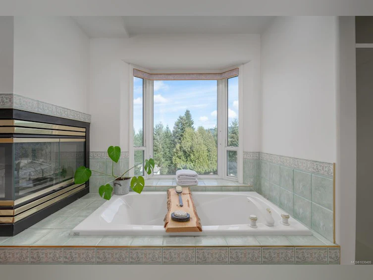 5145 Grouhel Road, Ladysmith, BC, V9G 1J4 - 31