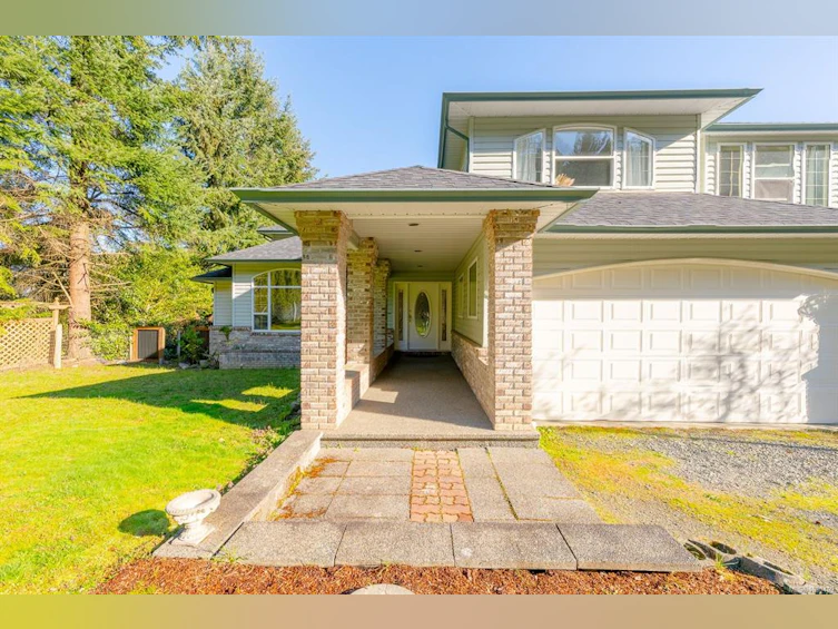 5145 Grouhel Road, Ladysmith, BC, V9G 1J4 - 2