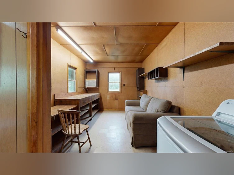 559 Johnstone Road, French Creek, BC, V9P 2A5 - 19