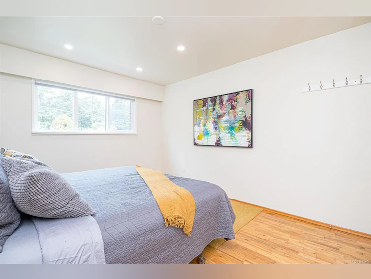 2441 Sutton Road, Saanich, BC, V8N 1J1 - 32