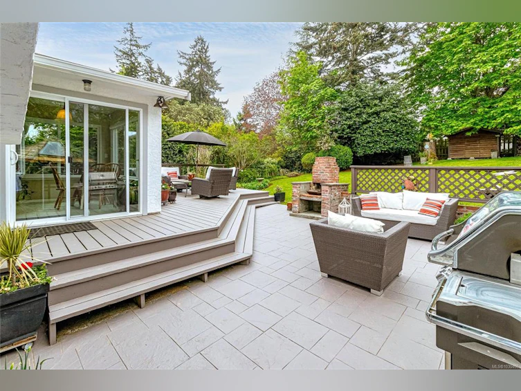 2441 Sutton Road, Saanich, BC, V8N 1J1 - 6