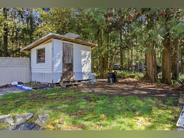 22-9041 Meades Creek Road, Lake Cowichan, BC, V0R 2G0 - 23