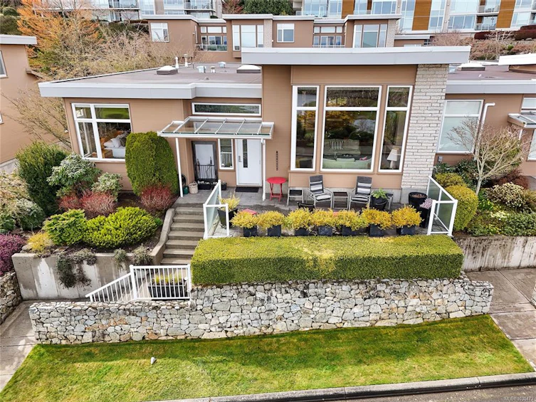 5384 Sayward Hill Crescent, Saanich, BC, V8Y 3H8 - 49