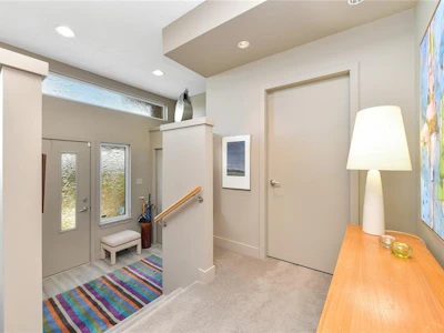 5384 Sayward Hill Crescent - 5