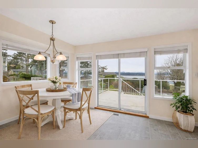 1255 Galerno Road, Campbell River, BC, V9W 1J7 - 11