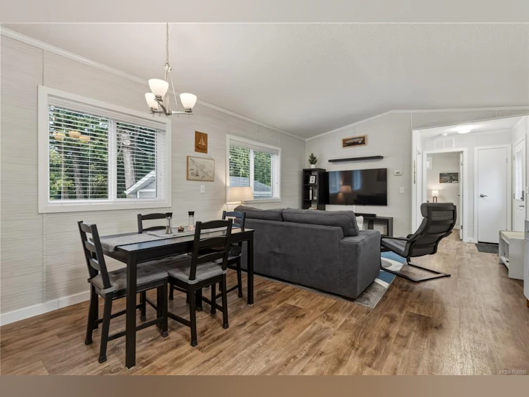 460 Orca Crescent, Ucluelet, BC, V0R 3A0 - 6