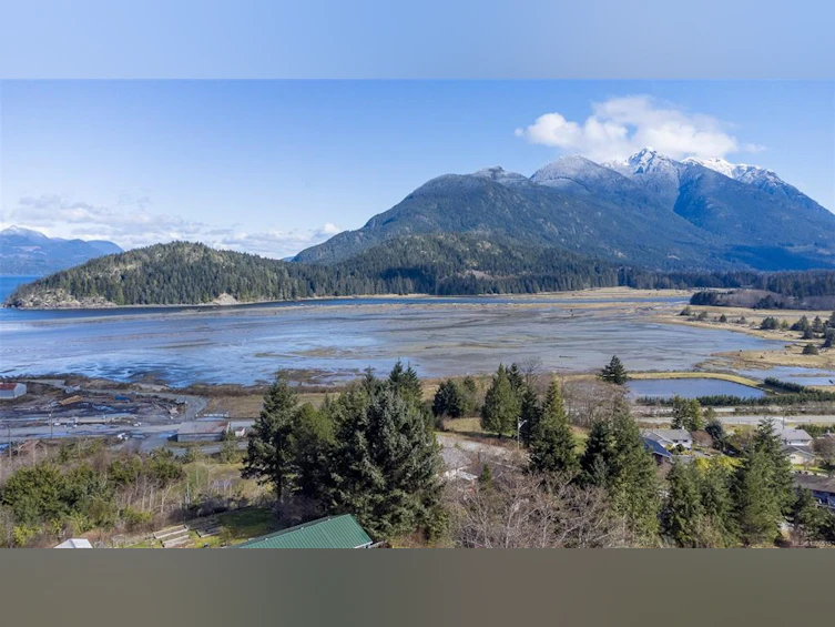 130 Seaview Street, Kelsey Bay/Sayward, BC, V0P 1R0 - 42