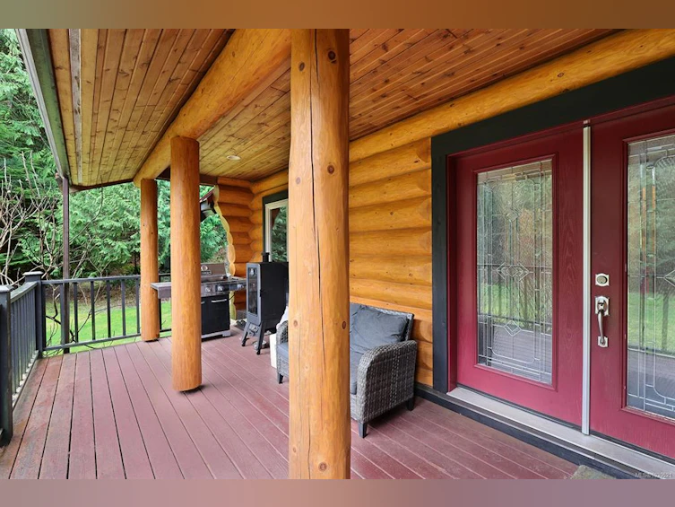 7889 Macartney Drive, Fanny Bay, BC, V0R 1W0 - 6