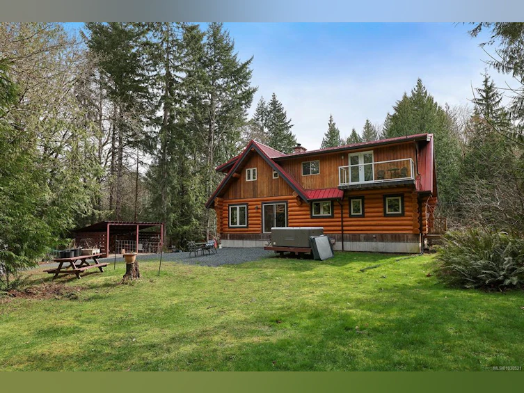 7889 Macartney Drive, Fanny Bay, BC, V0R 1W0 - 37