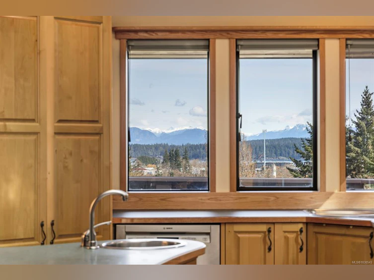 2340 Spring Road, Campbell River, BC, V9W 5K8 - 17