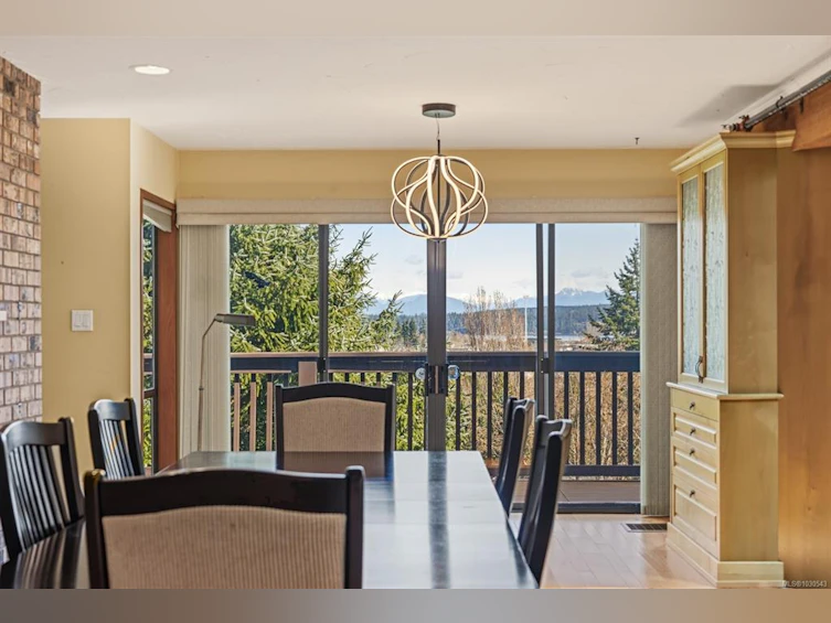 2340 Spring Road, Campbell River, BC, V9W 5K8 - 18