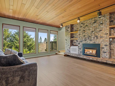 2340 Spring Road - 3
