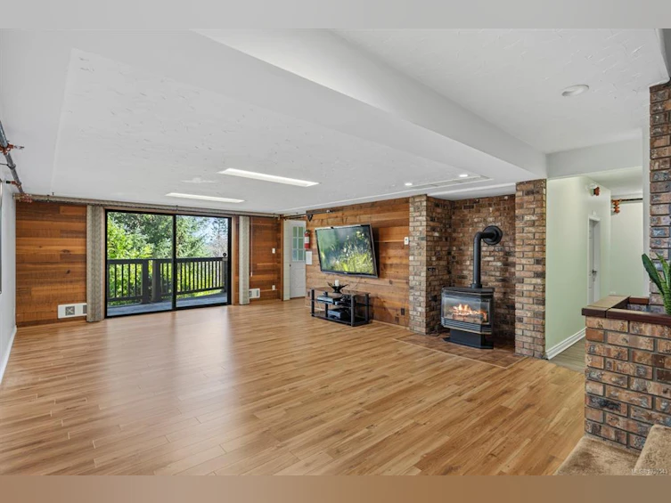 2340 Spring Road, Campbell River, BC, V9W 5K8 - 33