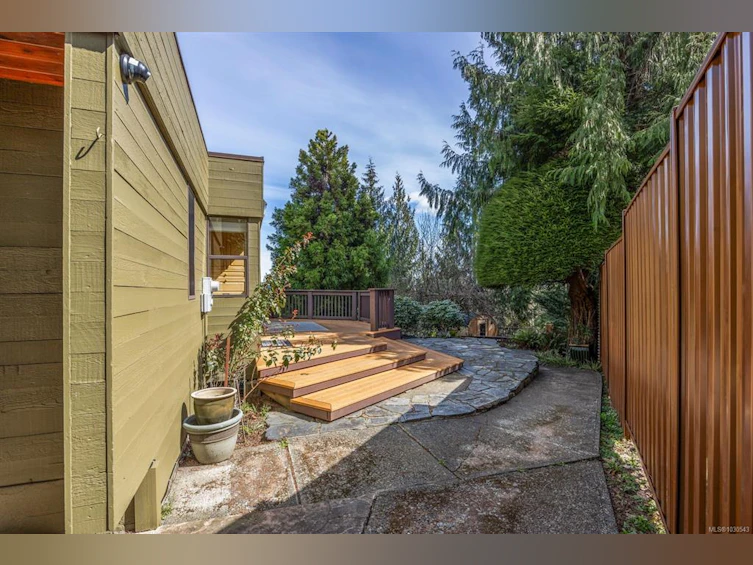 2340 Spring Road, Campbell River, BC, V9W 5K8 - 53