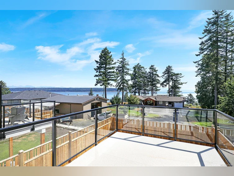 B-1369 Galerno Road, Campbell River, BC, V9W 1J8 - 17
