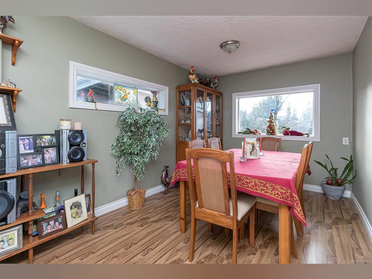4040 Holland Avenue, Saanich, BC, V8Z 5K1 - 49