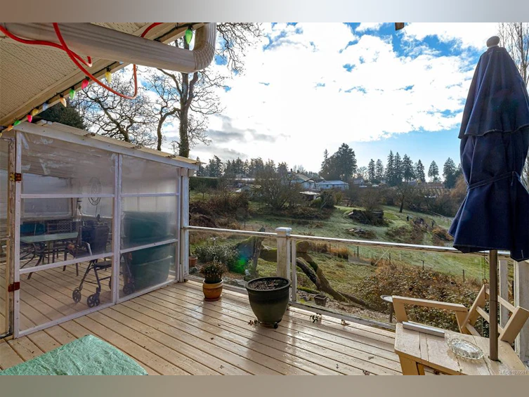 4040 Holland Avenue, Saanich, BC, V8Z 5K1 - 60
