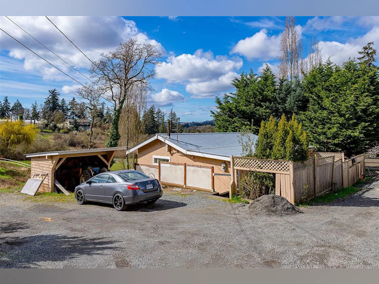 4040 Holland Avenue, Saanich, BC, V8Z 5K1 - 43