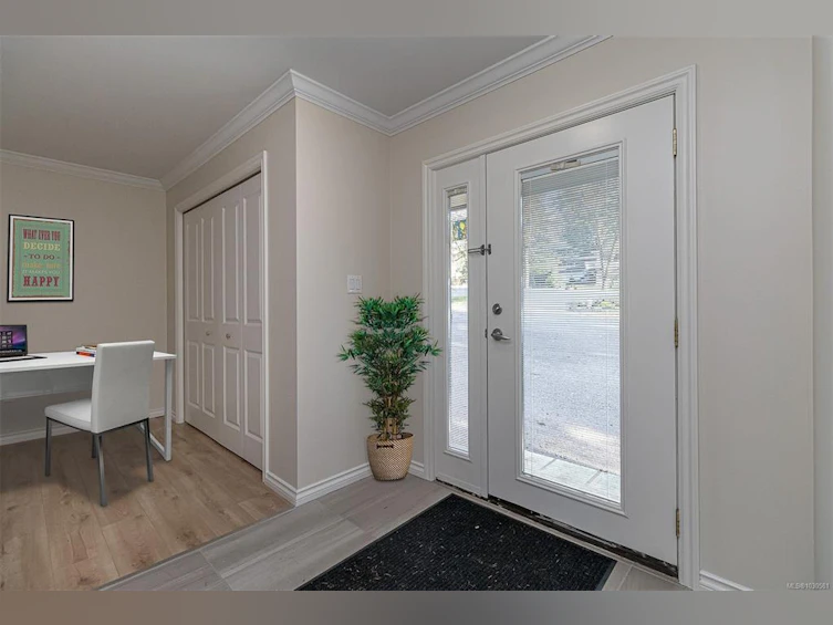 4040 Holland Avenue, Saanich, BC, V8Z 5K1 - 15