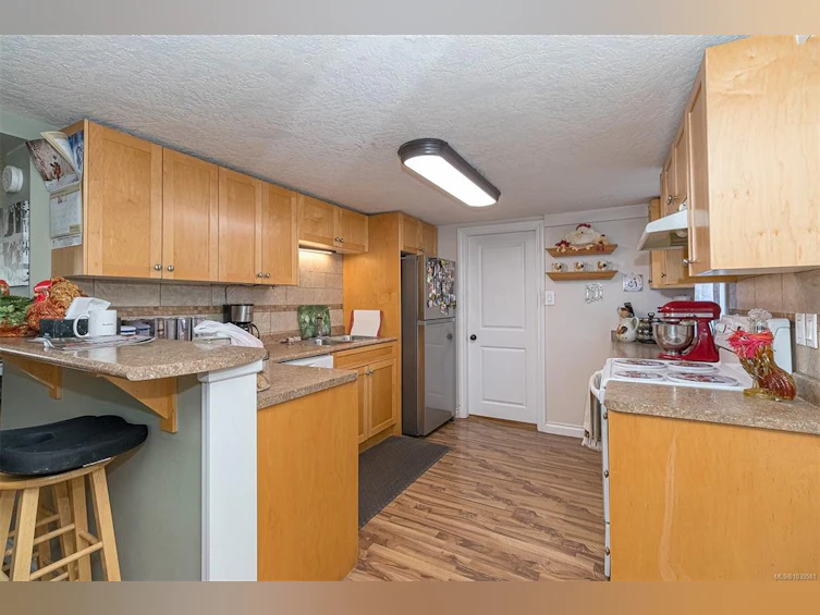 4040 Holland Avenue, Saanich, BC, V8Z 5K1 - 50