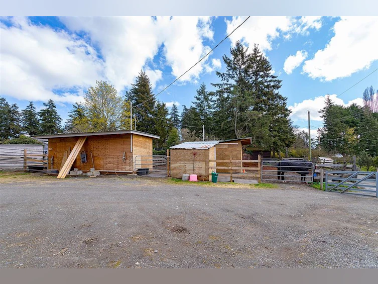 4040 Holland Avenue, Saanich, BC, V8Z 5K1 - 72