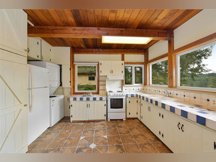 279 Wood Dale Drive, Mayne Island, BC, V0N 2J2 - 16