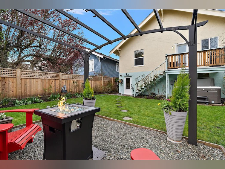 1753 Davie Street, Victoria, BC, V8R 4W5 - 27