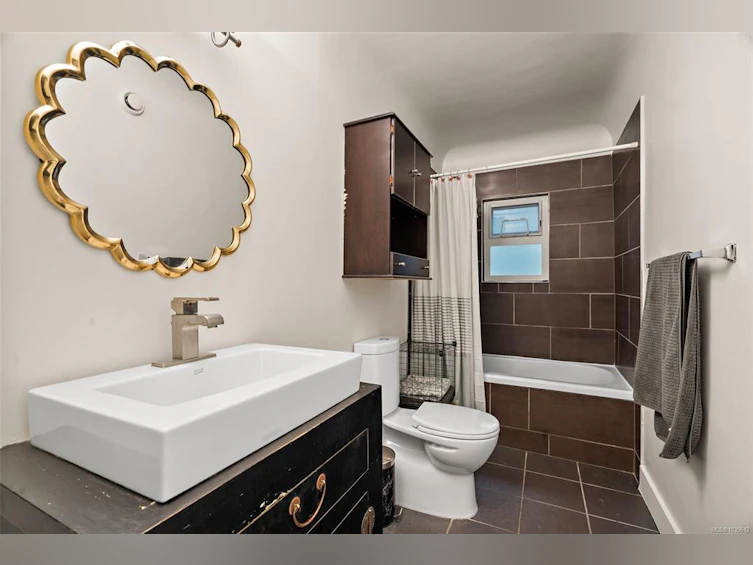 1779 Lillian Road, Victoria, BC, V8S 1L3 - 16