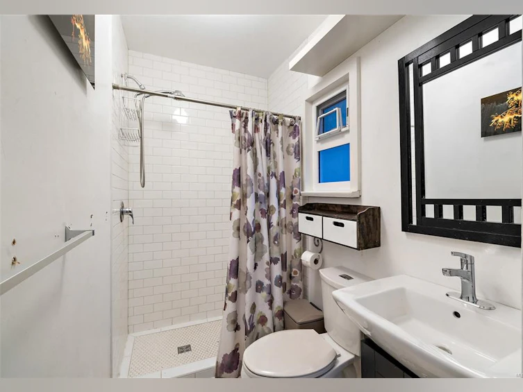 1779 Lillian Road, Victoria, BC, V8S 1L3 - 33