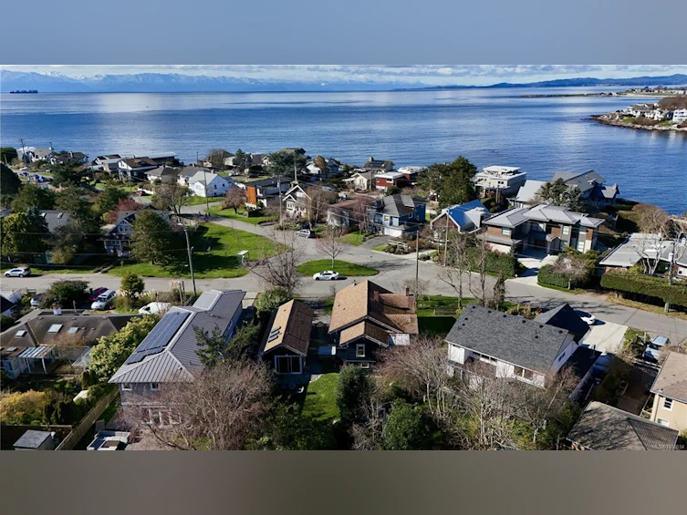 2064 Quimper Street, Oak Bay, BC, V8S 2H6 - 5