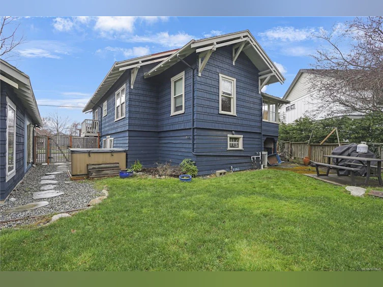 2064 Quimper Street, Oak Bay, BC, V8S 2H6 - 41