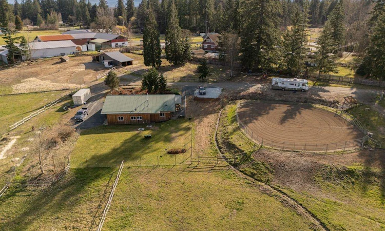 2121 Dzini Road