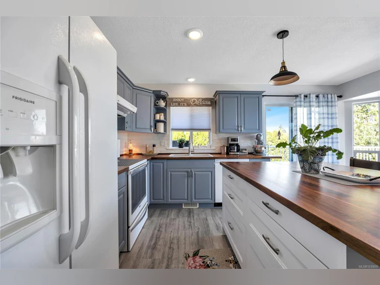 402 Tassin Place, Ladysmith, BC, V9G 1W8 - 17