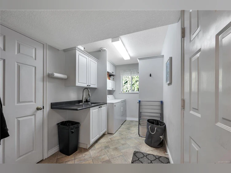 402 Tassin Place, Ladysmith, BC, V9G 1W8 - 28
