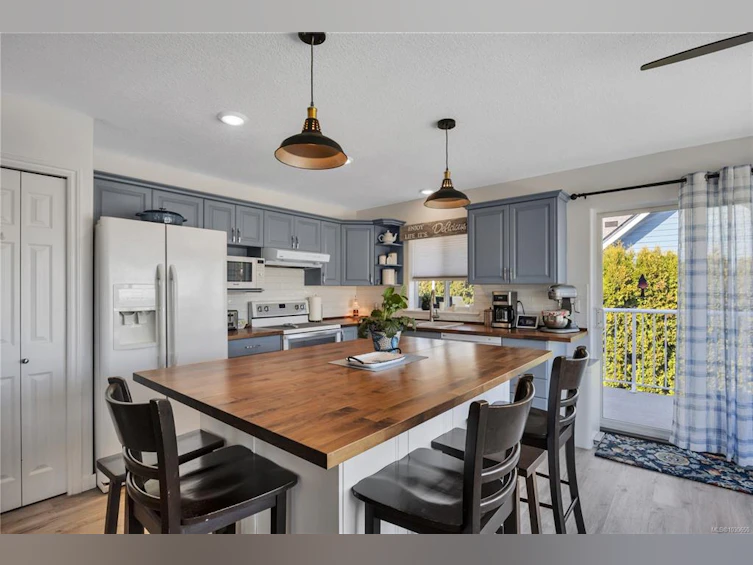 402 Tassin Place, Ladysmith, BC, V9G 1W8 - 20