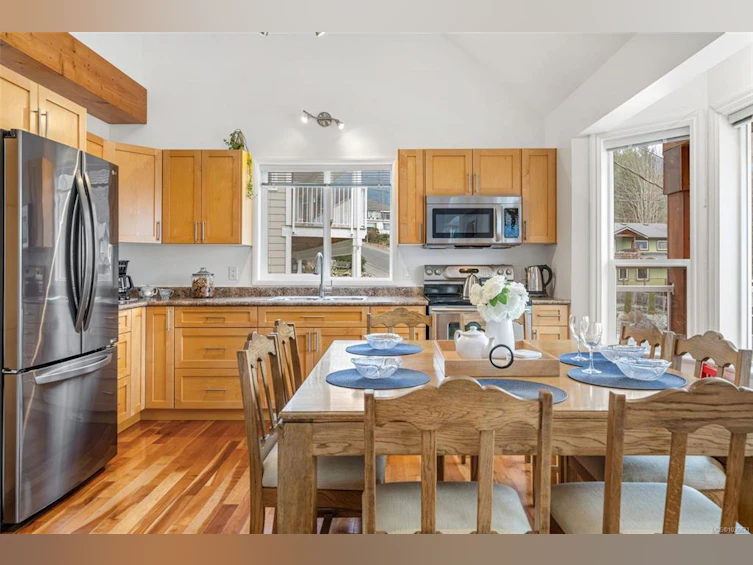 279 Castley Heights, Lake Cowichan, BC, V0R 2G0 - 11