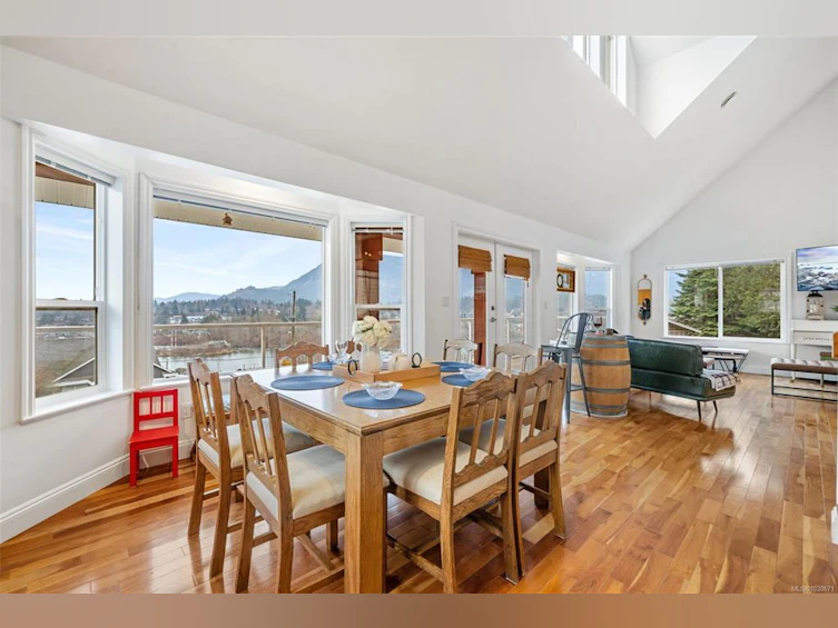 279 Castley Heights, Lake Cowichan, BC, V0R 2G0 - 10