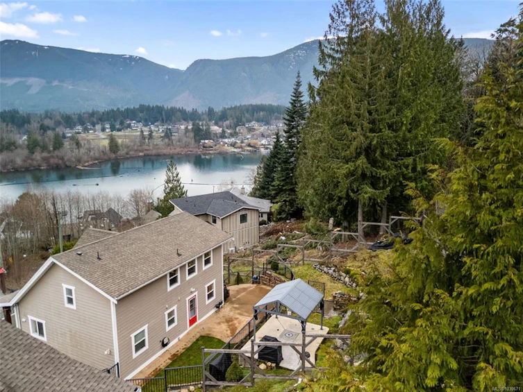 279 Castley Heights, Lake Cowichan, BC, V0R 2G0 - 36