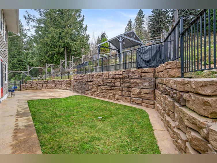 279 Castley Heights, Lake Cowichan, BC, V0R 2G0 - 32