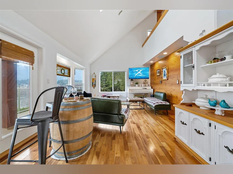 279 Castley Heights, Lake Cowichan, BC, V0R 2G0 - 8