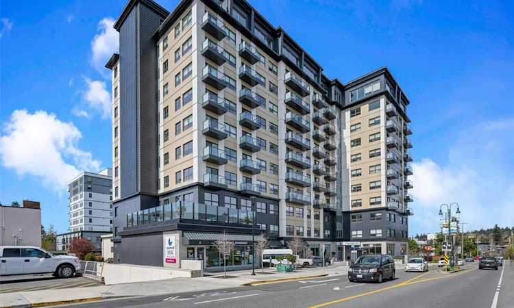 907-622 Admirals Road