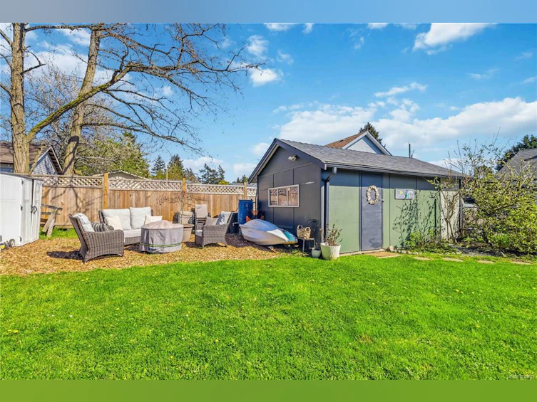 958 Tattersall Drive, Saanich, BC, V8W 2W9 - 37