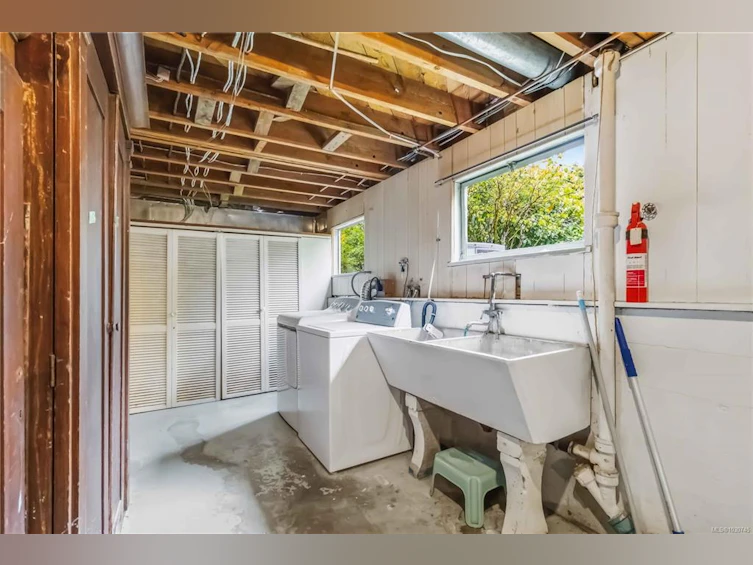 70 Kingham Place, View Royal, BC, V9B 1L8 - 35
