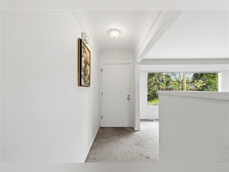 70 Kingham Place, View Royal, BC, V9B 1L8 - 3