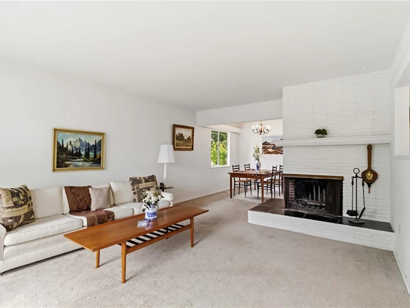 70 Kingham Place, View Royal BC V9B 1L8