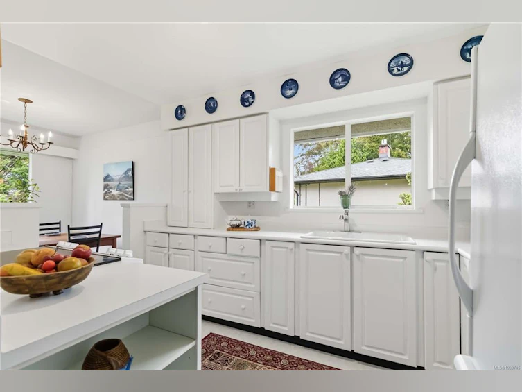 70 Kingham Place, View Royal, BC, V9B 1L8 - 14